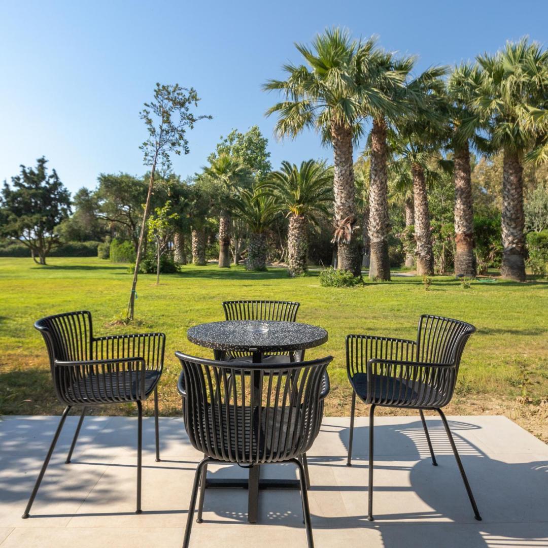 Caravia Beach Hotel Marmari  Exterior photo