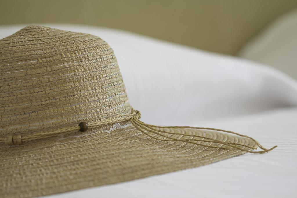 Caravia Beach Hotel Marmari  Exterior photo